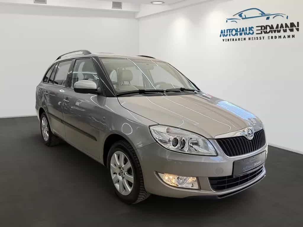 Skoda Fabia Combi Elegance 1,2 TSi*Autom*Klima*PDC*1.H 04/2014-photo-2