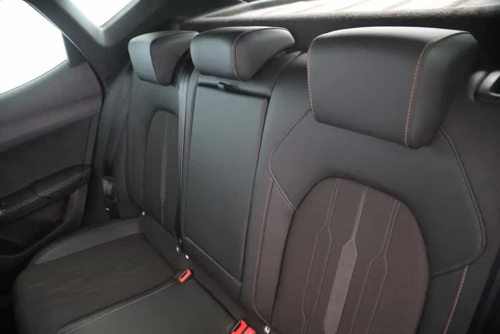 Cupra Formentor 2.0 TSI DSG 4Drive VZ | PANO | NAVI | 02/2023-photo-12