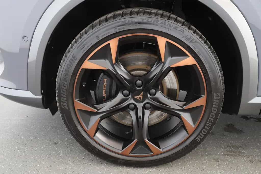 Cupra Formentor 2.0 TSI DSG 4Drive VZ | PANO | NAVI | 02/2023-photo-7