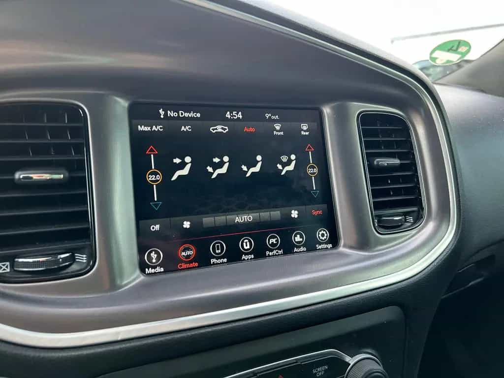 Dodge Charger 5.7L R/T Autom. Blacktop Schiebedach 08/2021-photo-20