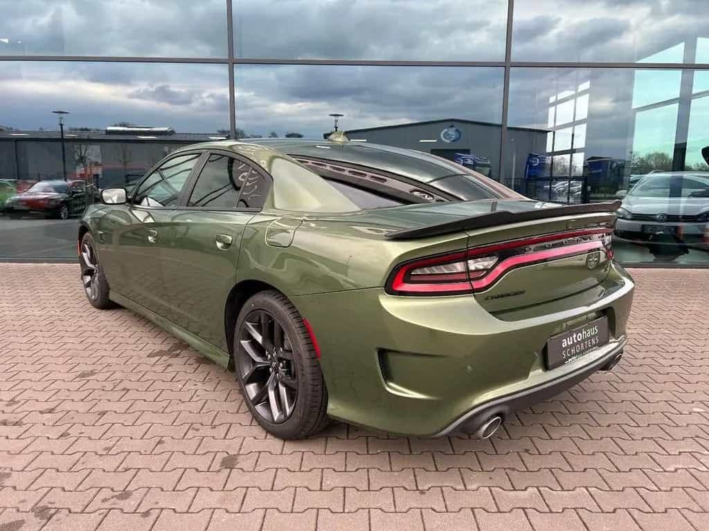 Dodge Charger 5.7L R/T Autom. Blacktop Schiebedach 08/2021-photo-3