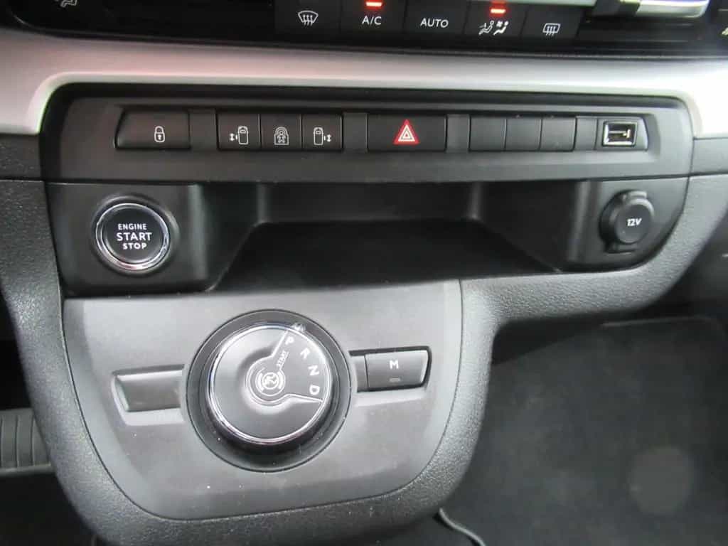 Citroën Spacetourer Business Lounge XL Sthzg.+AHK+PanoDa 03/2022-photo-17
