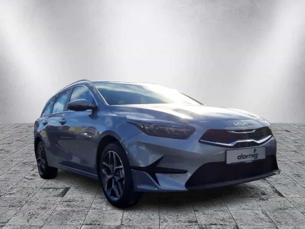 Kia Ceed SW 1.5 T-GDI DCT7 Spirit 03/2026-photo-6