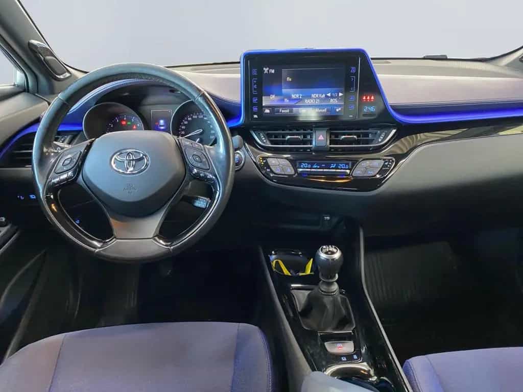 Toyota C-HR 1.2 Turbo Style *AHK*JBL*ParkAssistent*CAM* 10/2017-photo-11