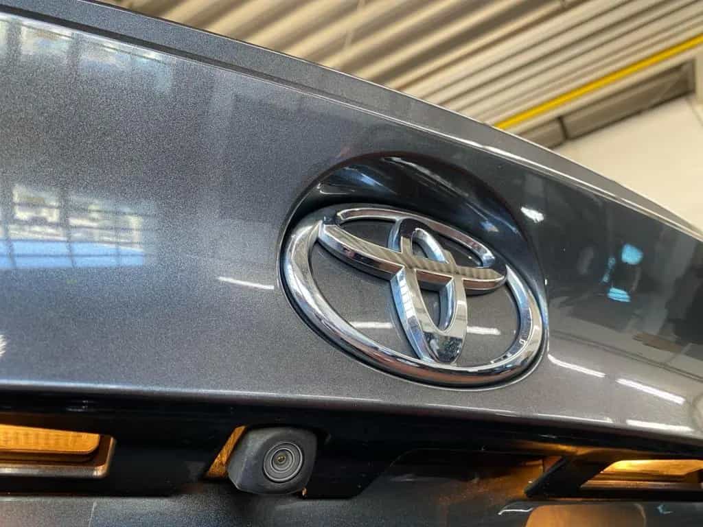 Toyota C-HR 1.2 Turbo Style *AHK*JBL*ParkAssistent*CAM* 10/2017-photo-28