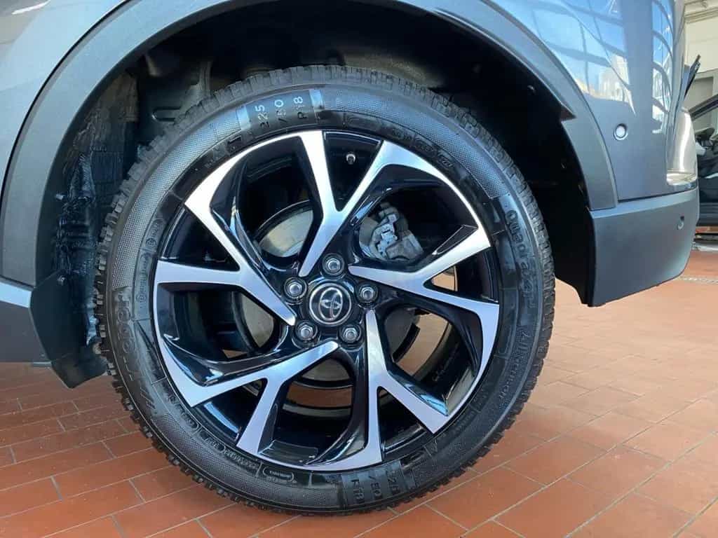 Toyota C-HR 1.2 Turbo Style *AHK*JBL*ParkAssistent*CAM* 10/2017-photo-29