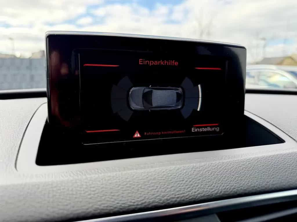 Audi Q3 2.0 TDI S line Sport Plus Paket /1.HAND/ 12/2014-photo-16