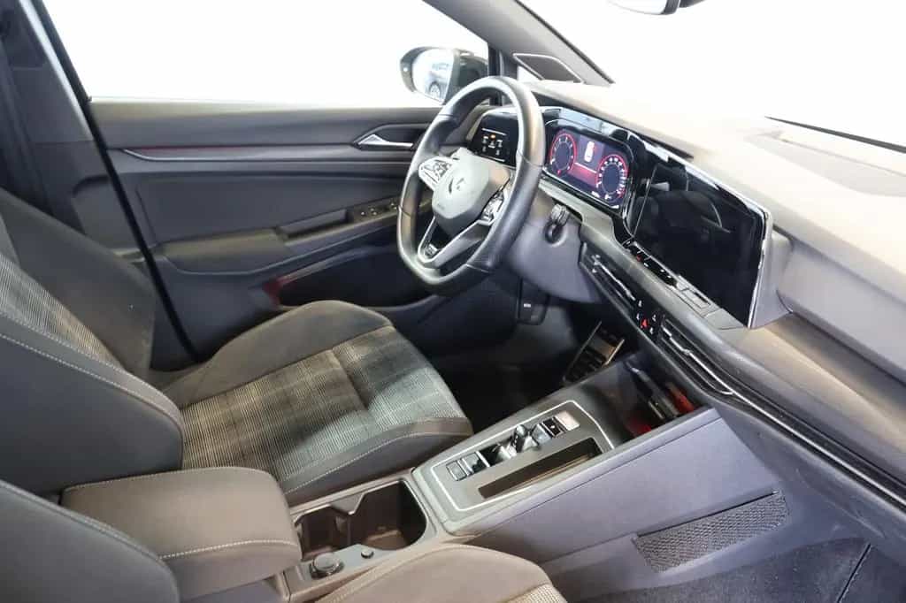 Volkswagen Golf VIII 2.0 GTD MATRIX+H/K+AID+ACC+AMBIENT+AHK 01/2022-photo-12