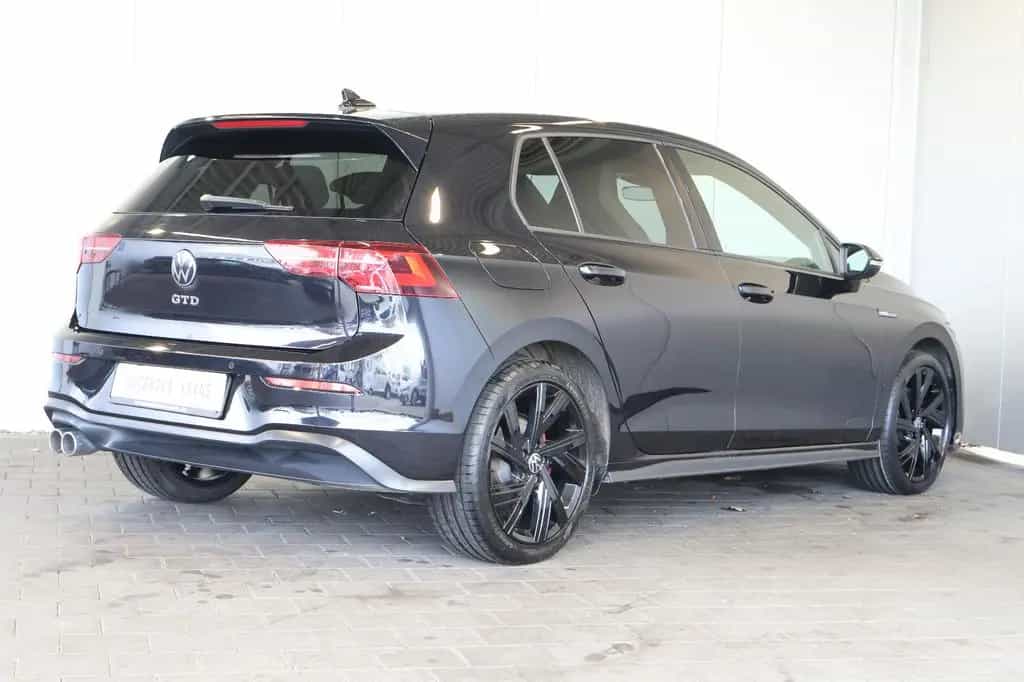 Volkswagen Golf VIII 2.0 GTD MATRIX+H/K+AID+ACC+AMBIENT+AHK 01/2022-photo-3