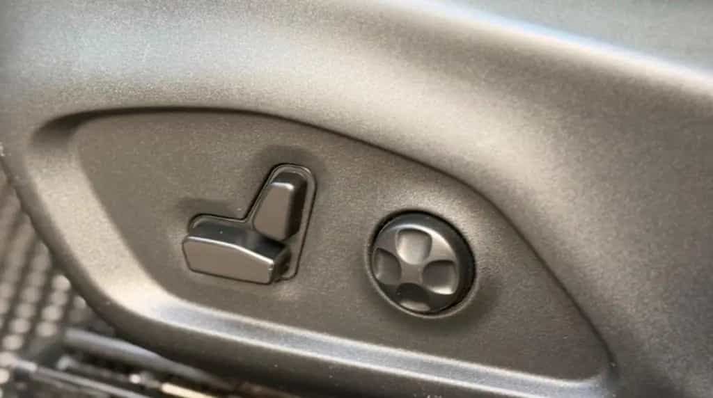 Jeep Compass Limited ACC Pano Len.HZ Kamera Unfallfr. 12/2019-photo-21