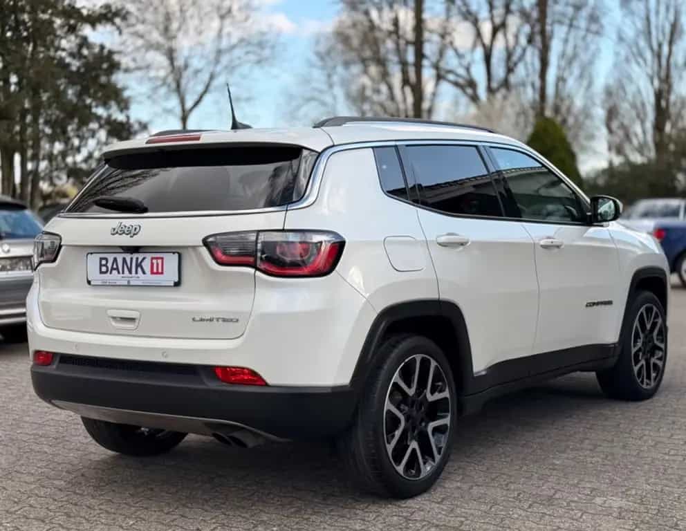 Jeep Compass Limited ACC Pano Len.HZ Kamera Unfallfr. 12/2019-photo-3