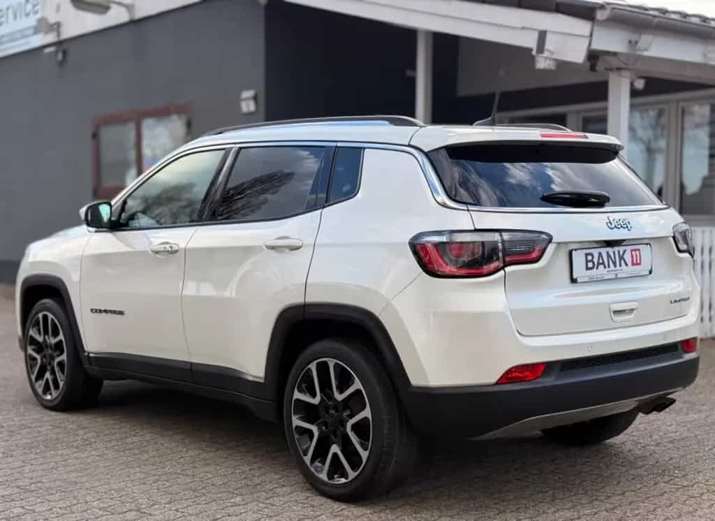 Jeep Compass Limited ACC Pano Len.HZ Kamera Unfallfr. 12/2019-photo-5