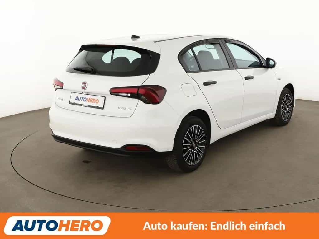 Fiat Tipo 1.5 Mild-Hybrid Cross Aut. *LED*ACC*CAM* 05/2024-photo-5