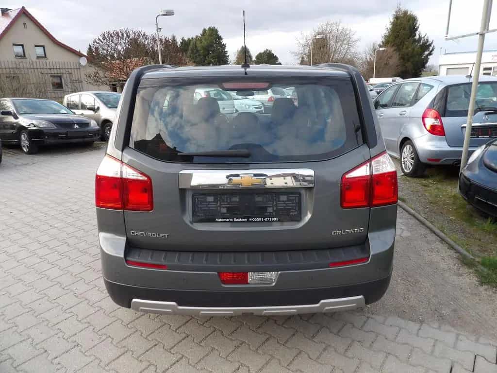 Chevrolet Orlando LT+ Klima PDC 7.Sitzer Radio Alu. HU AU 01/2012-photo-2