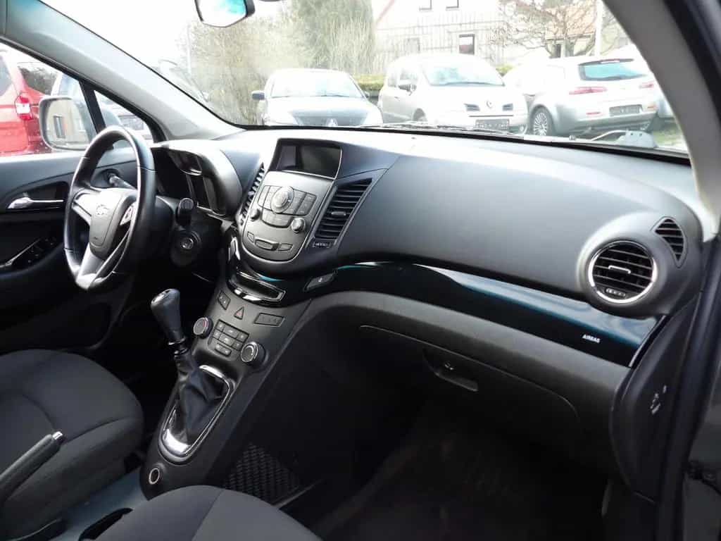 Chevrolet Orlando LT+ Klima PDC 7.Sitzer Radio Alu. HU AU 01/2012-photo-8