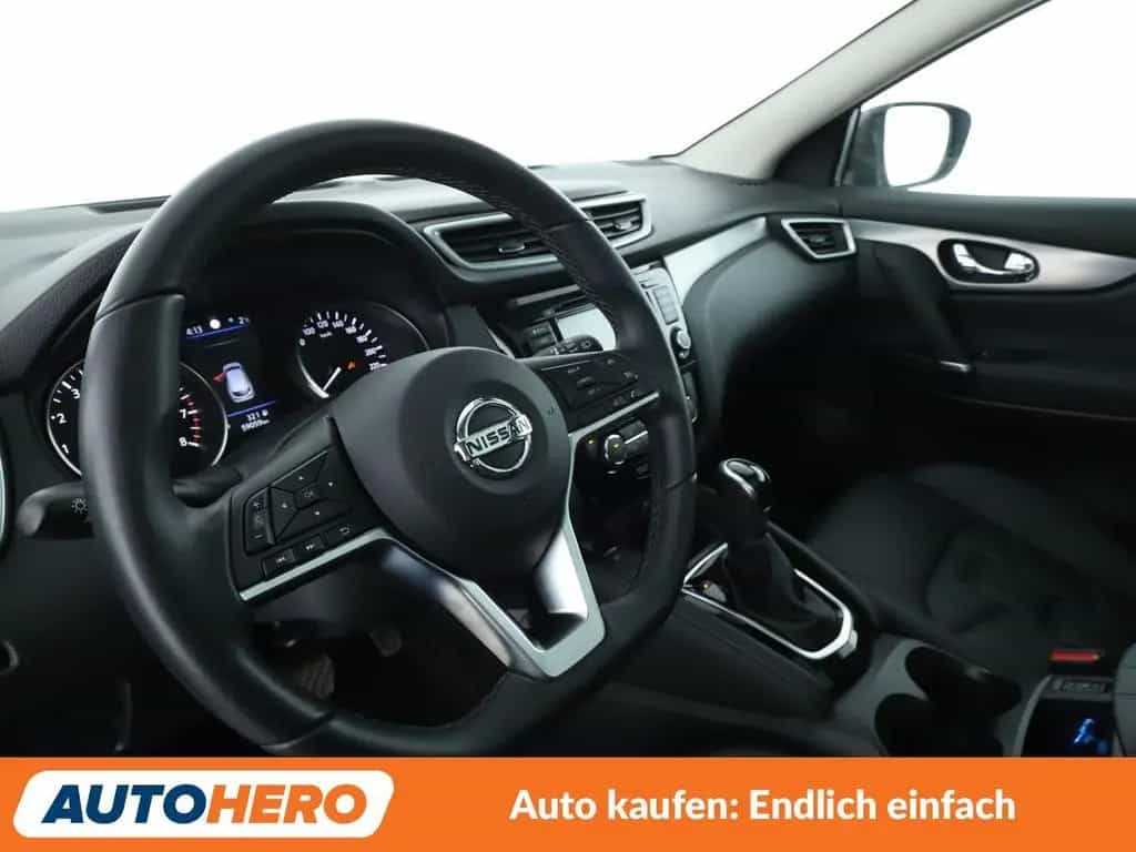 Nissan Qashqai 1.3 DIG-T Akari Aut*NAVI*LED*TEMPO*CAM* 04/2021-photo-10