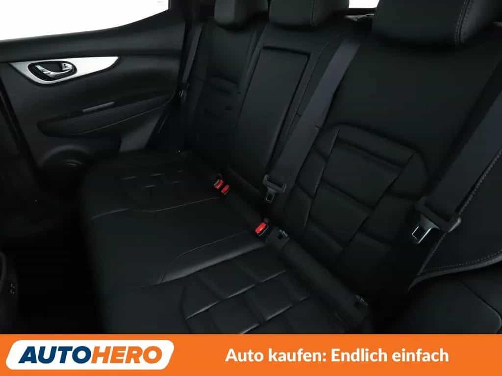 Nissan Qashqai 1.3 DIG-T Akari Aut*NAVI*LED*TEMPO*CAM* 04/2021-photo-13
