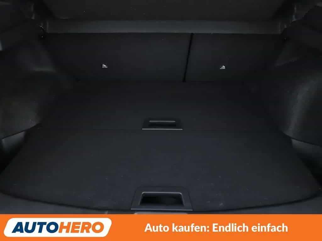 Nissan Qashqai 1.3 DIG-T Akari Aut*NAVI*LED*TEMPO*CAM* 04/2021-photo-17