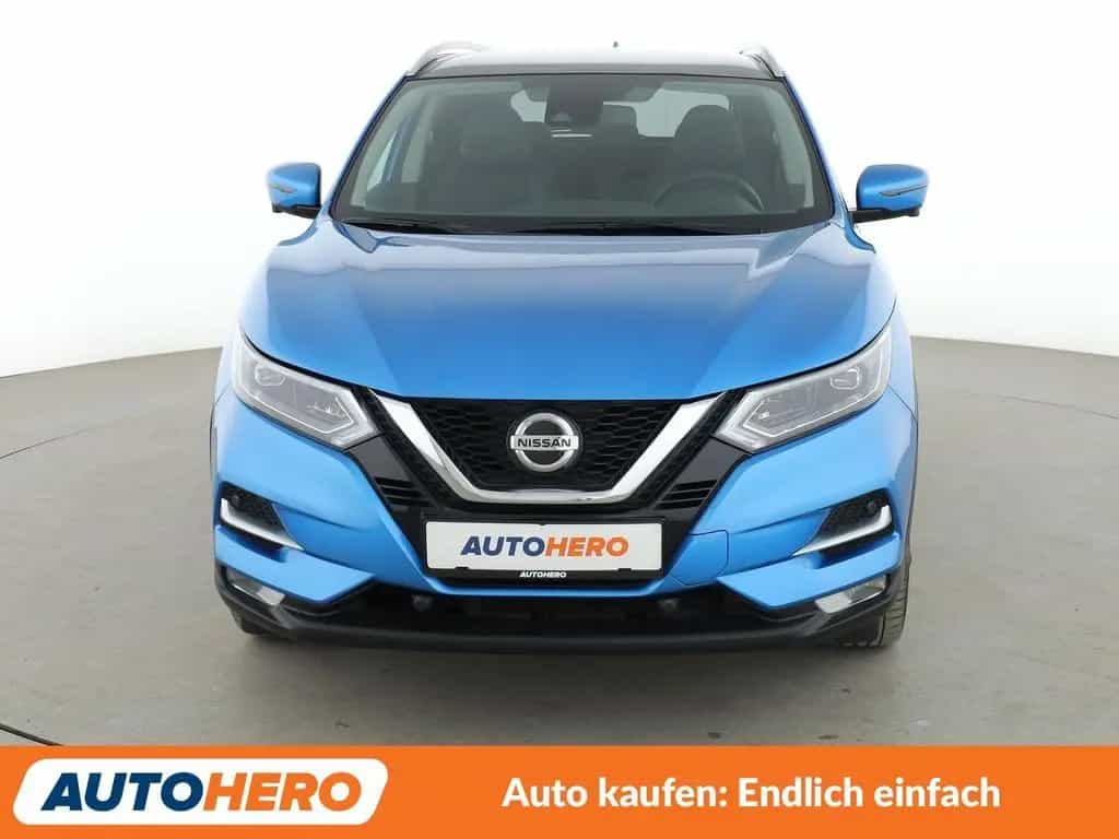 Nissan Qashqai 1.3 DIG-T Akari Aut*NAVI*LED*TEMPO*CAM* 04/2021-photo-8