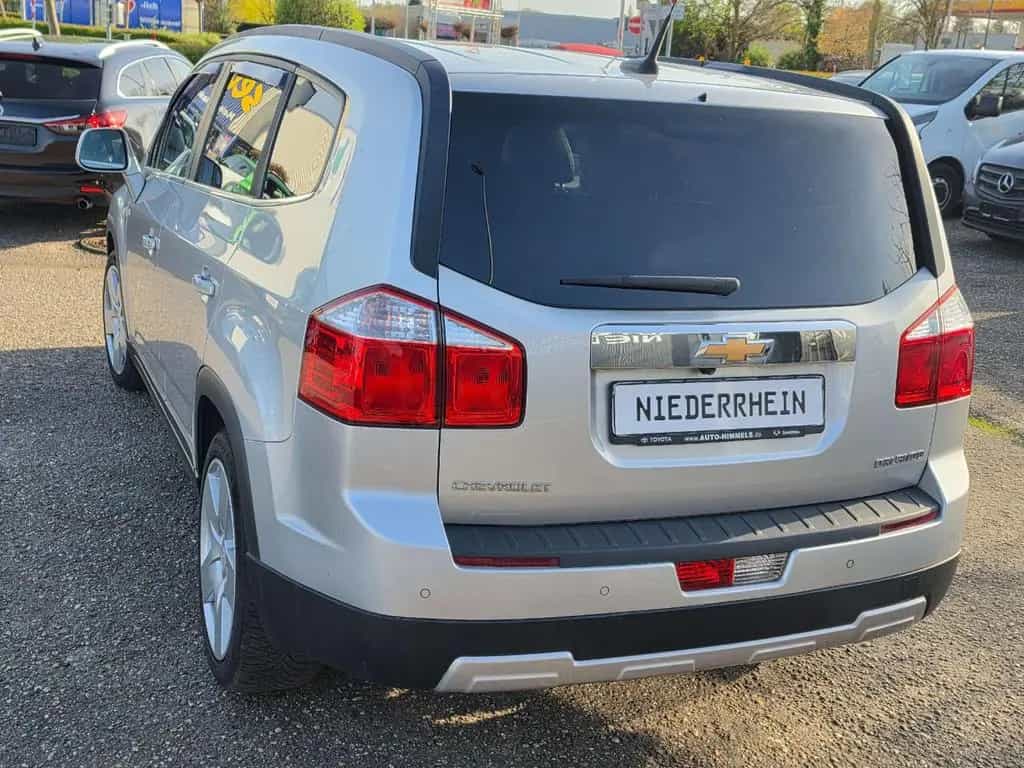 Chevrolet Orlando LTZ 1.8 7x SITZER + AUTOMATIK + SCHIEBED 09/2013-photo-6