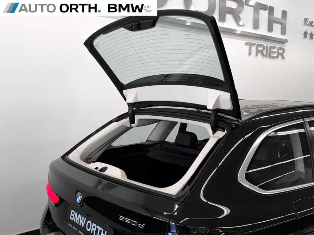 BMW 520 d Touring AUT. LEDER PANO HUD KOMF.SITZE AHK 04/2021-photo-26