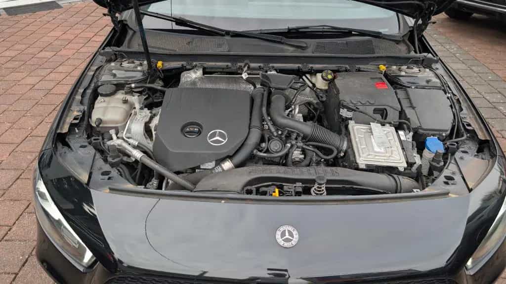 Mercedes-Benz A-Class 200 Teilleder,Navi,wenigKM,RFK,PDC 07/2018-photo-19