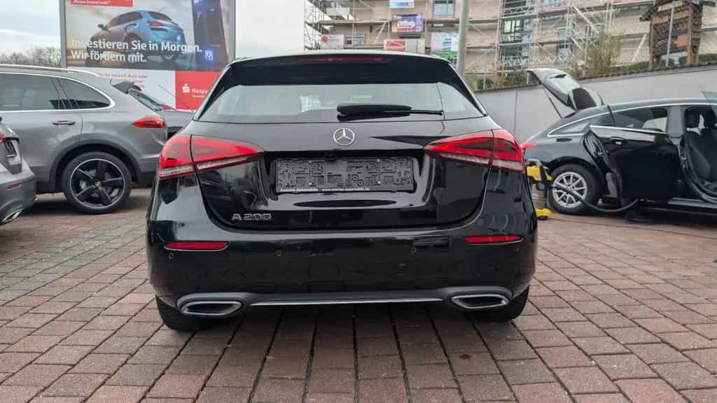 Mercedes-Benz A-Class 200 Teilleder,Navi,wenigKM,RFK,PDC 07/2018-photo-3