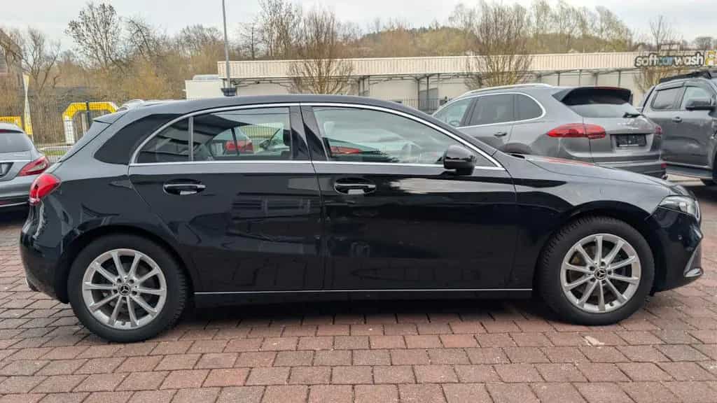 Mercedes-Benz A-Class 200 Teilleder,Navi,wenigKM,RFK,PDC 07/2018-photo-5