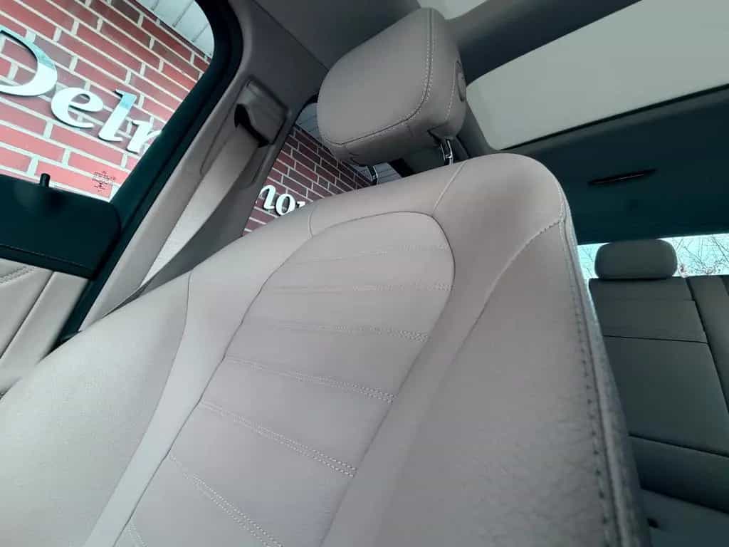 Mercedes-Benz GLC 250 4Matic AMG*Pano*Scheckheft*1.HD 08/2018-photo-27