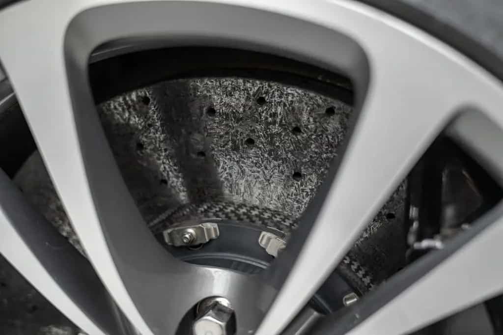 Aston Martin V12 Vantage *Manual / Aston Martin Service* 09/2009-photo-36