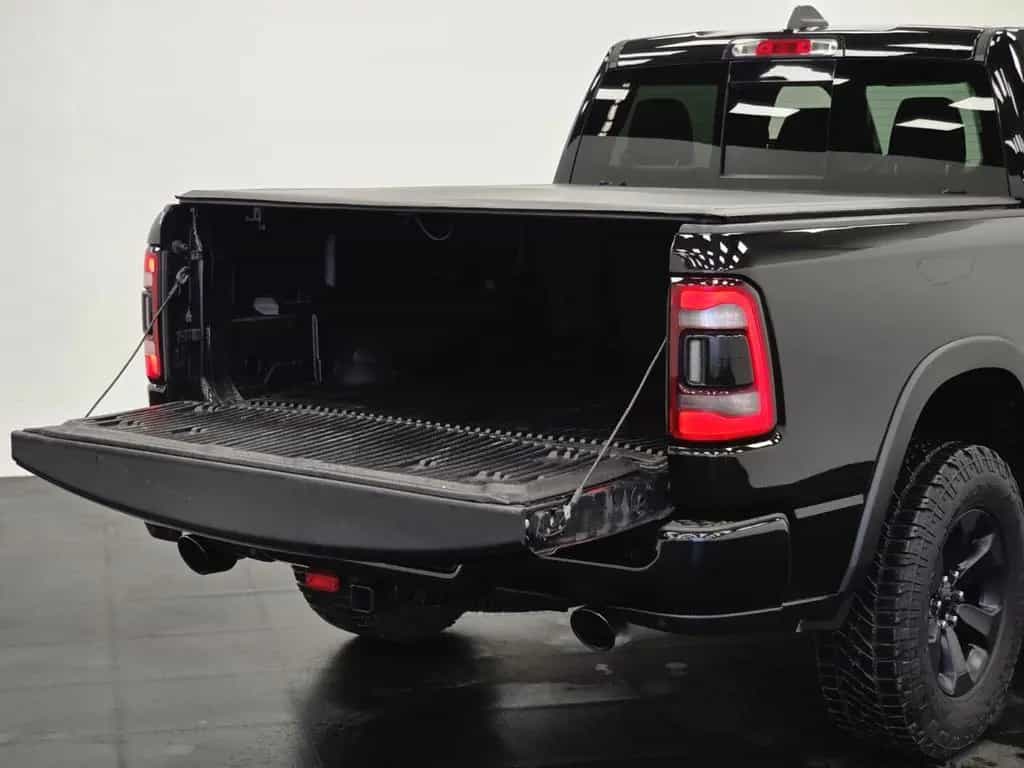 Dodge RAM 5.7 V8 HEMI Rebel*Garantie*Panorama LED 12/2021-photo-8