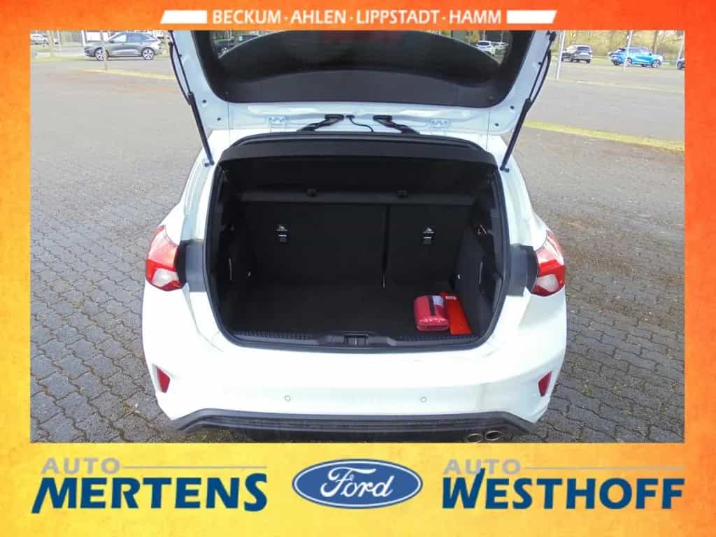 Ford Focus ST-Line Navi Kamera Sitzheizung LED PDC 01/2020-photo-11