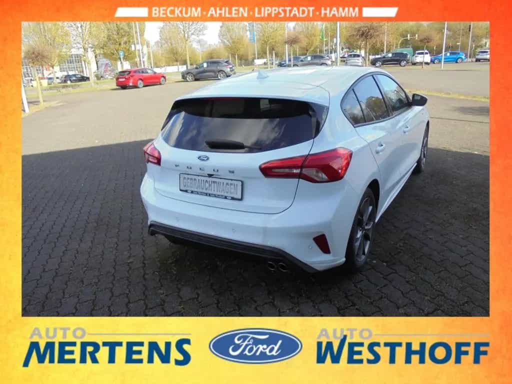 Ford Focus ST-Line Navi Kamera Sitzheizung LED PDC 01/2020-photo-2
