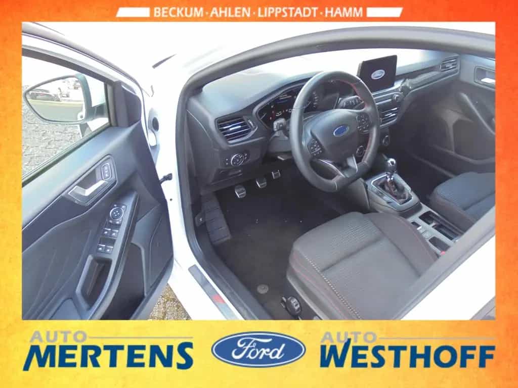 Ford Focus ST-Line Navi Kamera Sitzheizung LED PDC 01/2020-photo-4