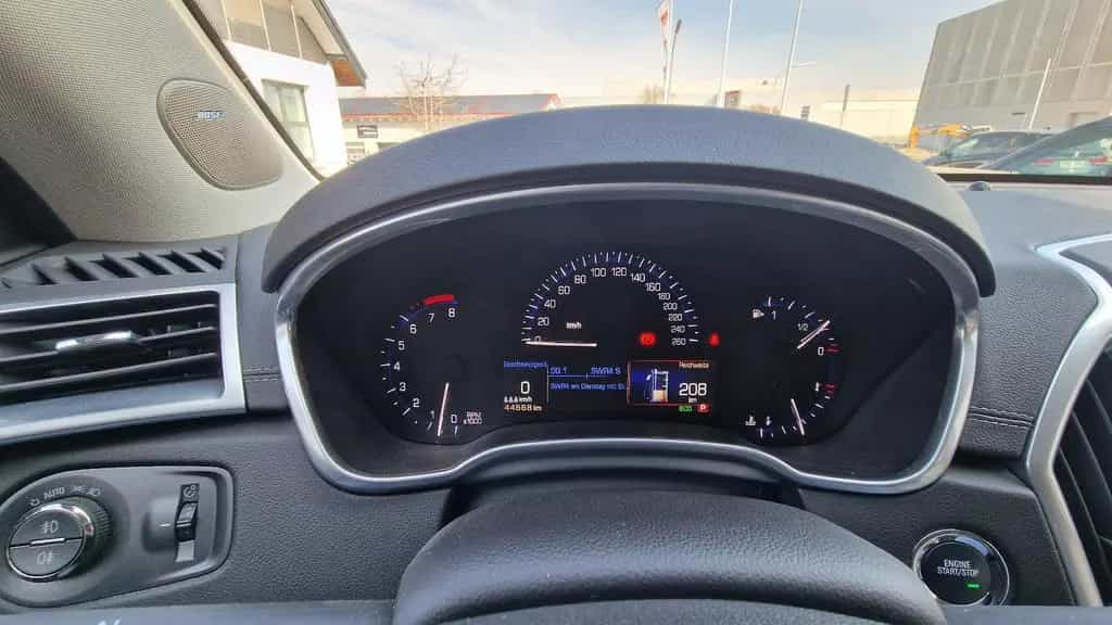 Cadillac SRX Sport Luxury*Navi*Leder*AHK*Alu*Pano*Kamera* 08/2013-photo-11