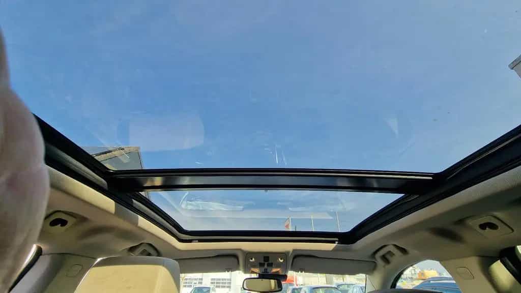 Cadillac SRX Sport Luxury*Navi*Leder*AHK*Alu*Pano*Kamera* 08/2013-photo-23