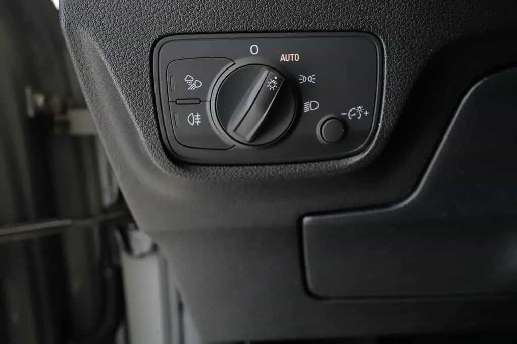 Audi Q2 35TDI quattro sport Bang & Olufsen Navi 10/2020-photo-18
