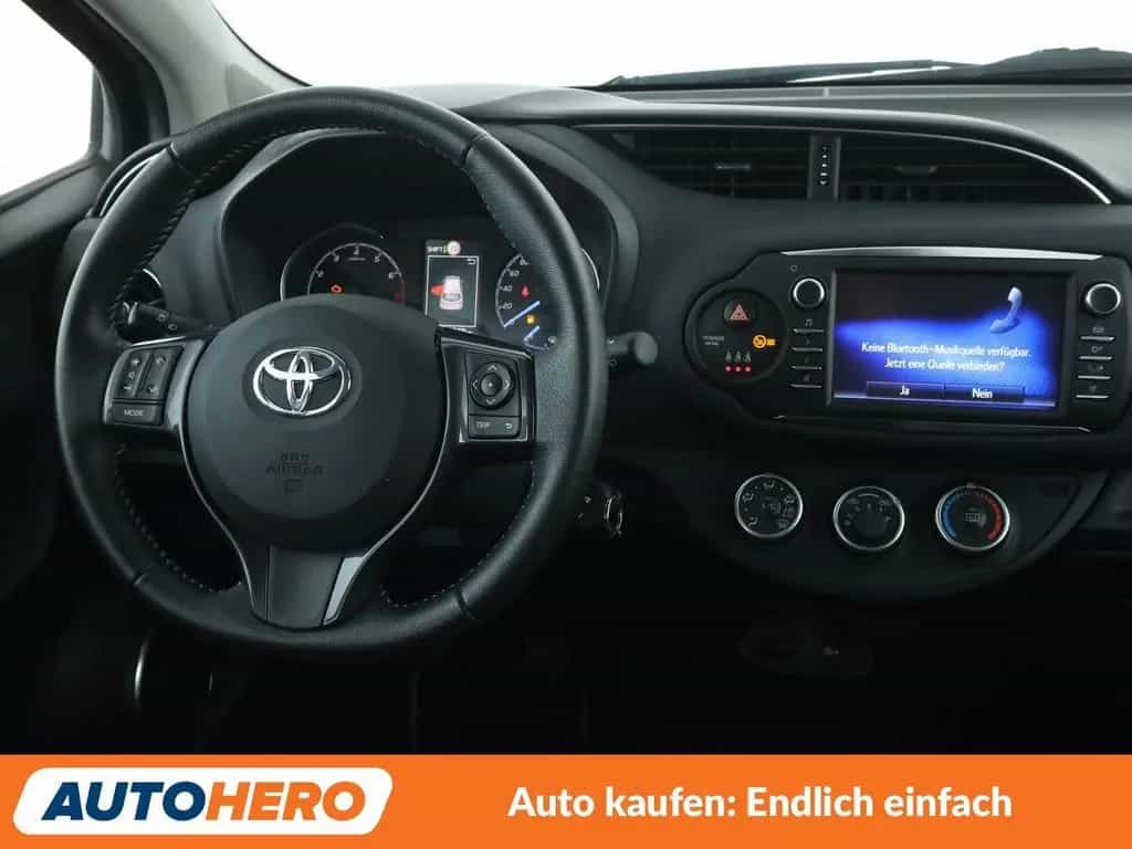 Toyota Yaris 1.5 Dual VVT-iE Y20 Club*NAVI*CAM*KLIMA* 03/2019-photo-12