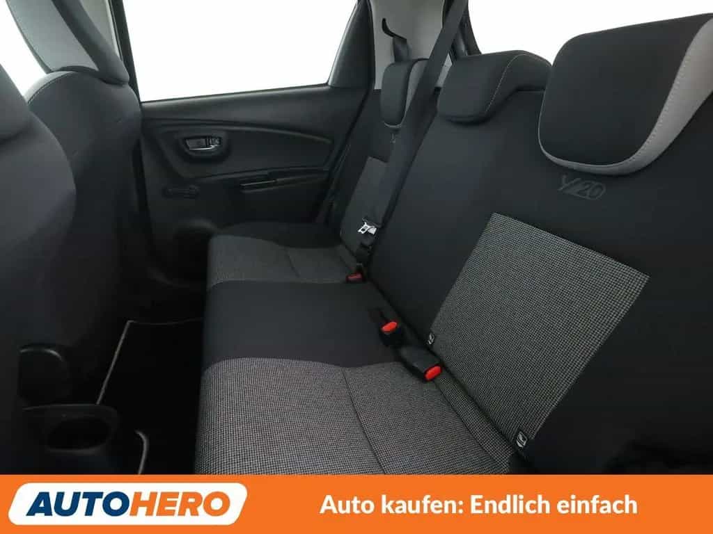 Toyota Yaris 1.5 Dual VVT-iE Y20 Club*NAVI*CAM*KLIMA* 03/2019-photo-13