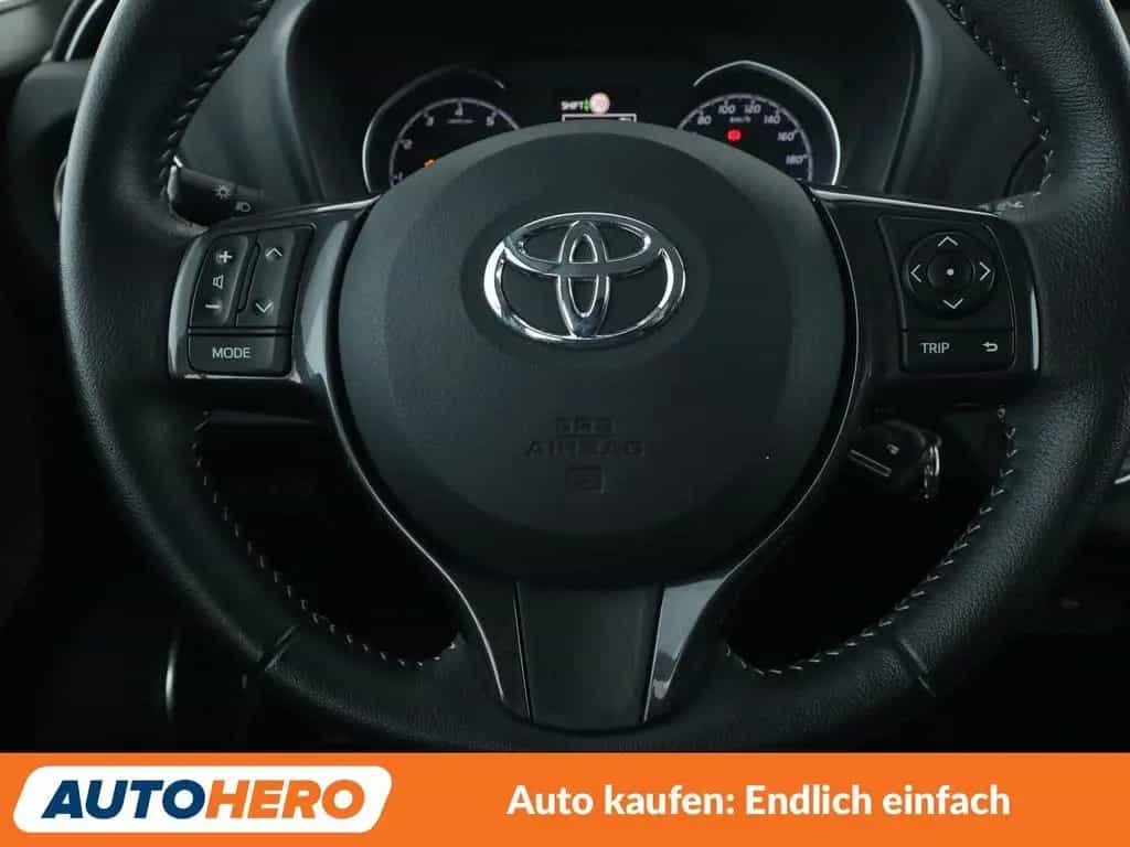 Toyota Yaris 1.5 Dual VVT-iE Y20 Club*NAVI*CAM*KLIMA* 03/2019-photo-18