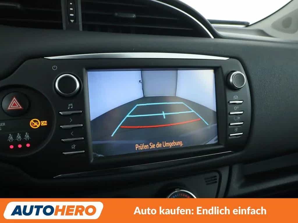 Toyota Yaris 1.5 Dual VVT-iE Y20 Club*NAVI*CAM*KLIMA* 03/2019-photo-24