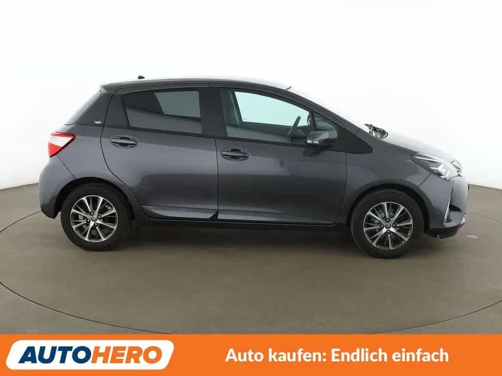 Toyota Yaris 1.5 Dual VVT-iE Y20 Club*NAVI*CAM*KLIMA* 03/2019-photo-6
