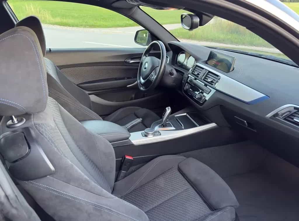BMW 220 i Steptronic Coupé M Sport 03/2019-photo-5