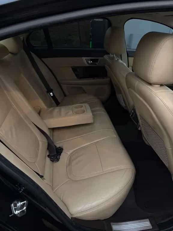 Jaguar XF 2012 Disel Luxury neu TUV!!! 03/2012-photo-3
