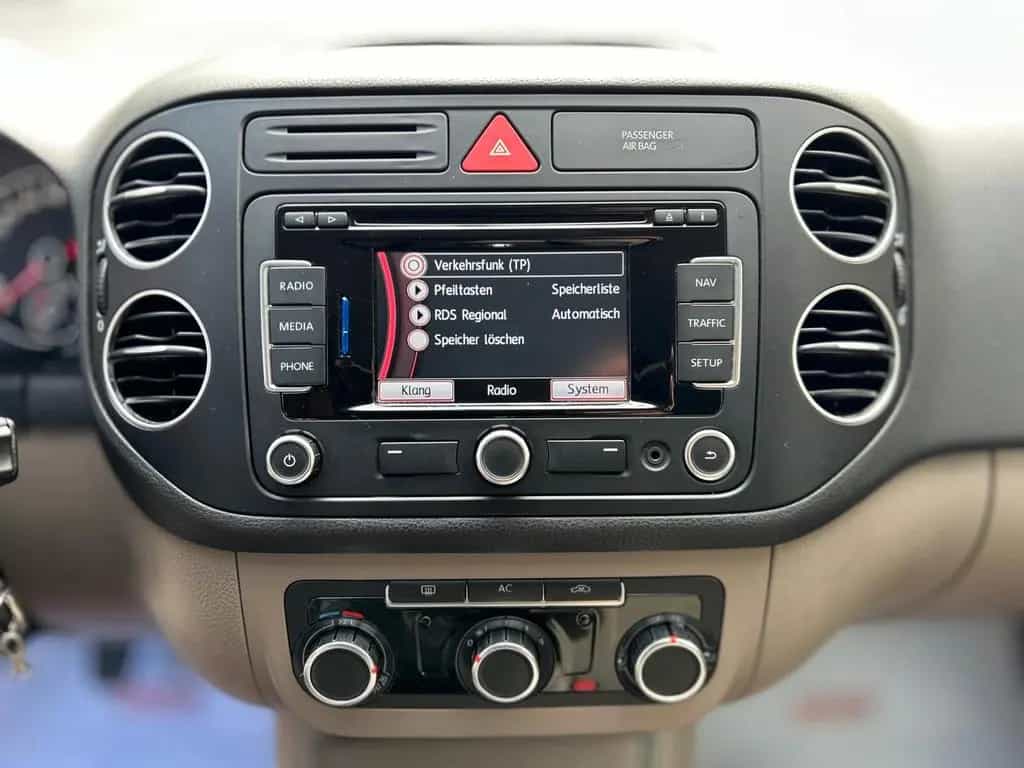 Volkswagen Golf Plus VI 1.4 Comfortline/NAVI/PDC/ALLWETTER/ 08/2009-photo-18