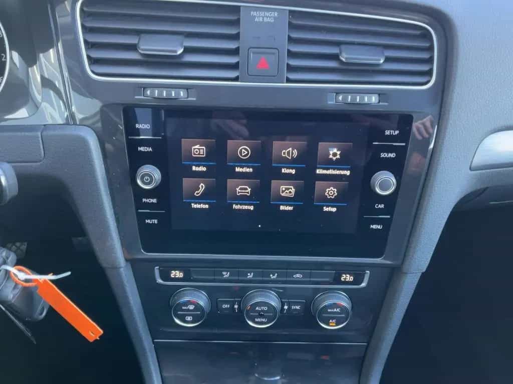 Volkswagen Golf VII Variant 1.5TSI COMFORTLINE LED+ACC+PDC 03/2019-photo-9