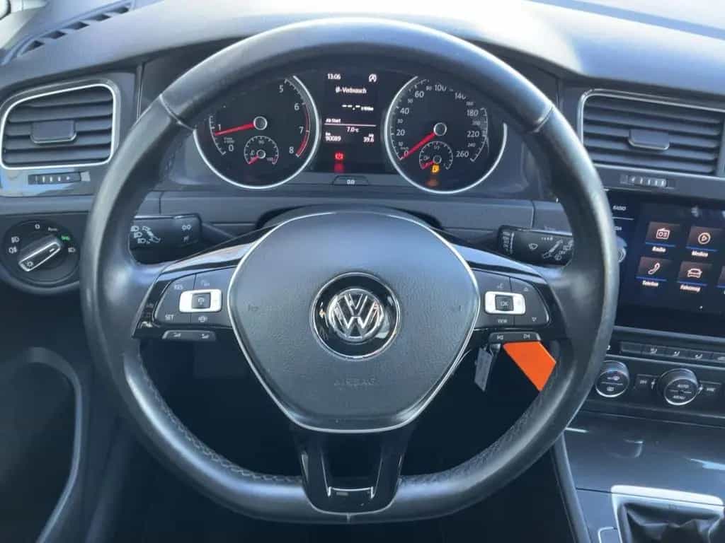 Volkswagen Golf VII Variant 1.5TSI COMFORTLINE LED+ACC+PDC 03/2019-photo-8