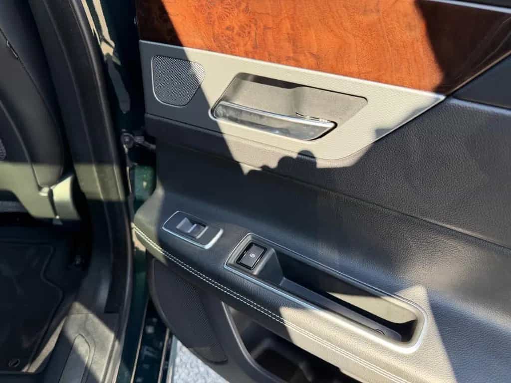 Jaguar XF 30d 300PS R-Sport Automatik Matric Head ACC 03/2017-photo-10
