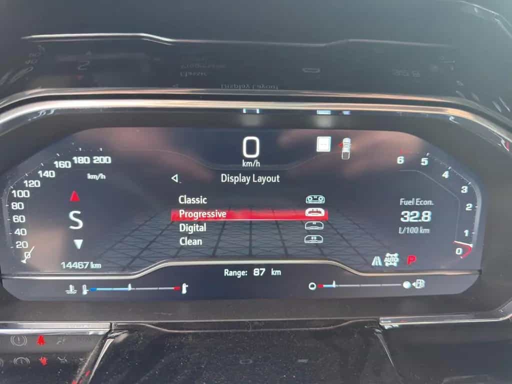 GMC Sierra 07/2023-photo-13