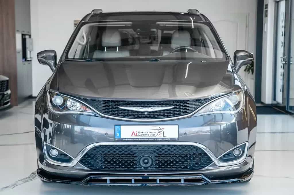 Chrysler Pacifica 3,6  TOURING L PLUS 6 SITZE LEDER ACC 07/2018-photo-1